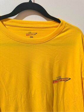 Men’s Yellow Graphic Short Sleeve Tee